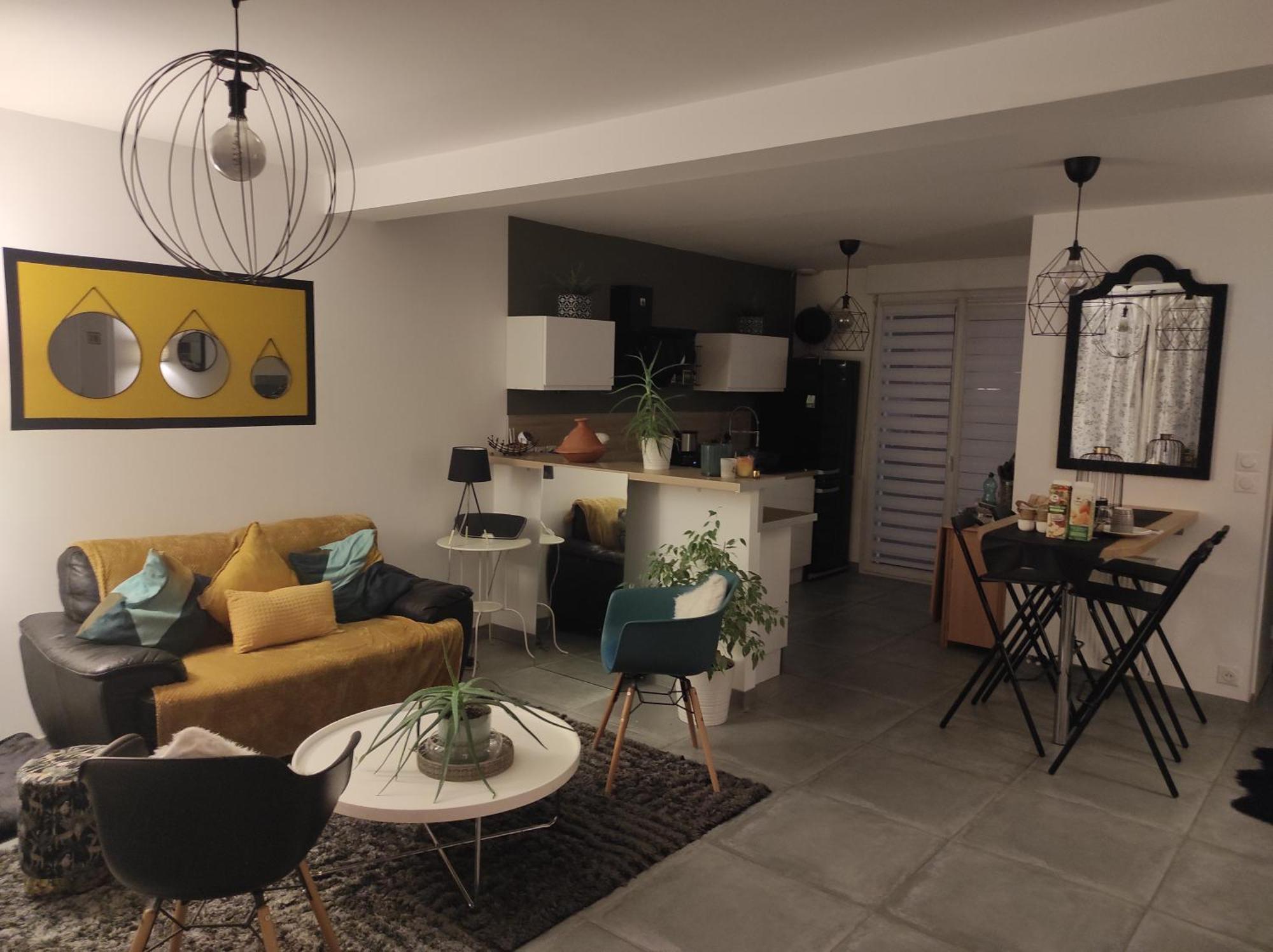 Chez Driss Apartment Crevin Exterior photo